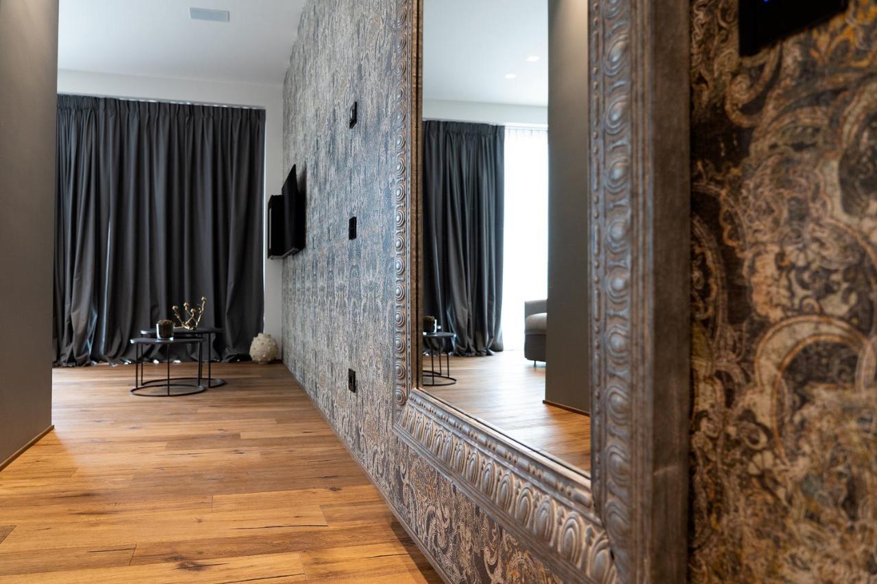 PICCOLA MAESTA' boutique rooms Civitanova Marche Extérieur photo